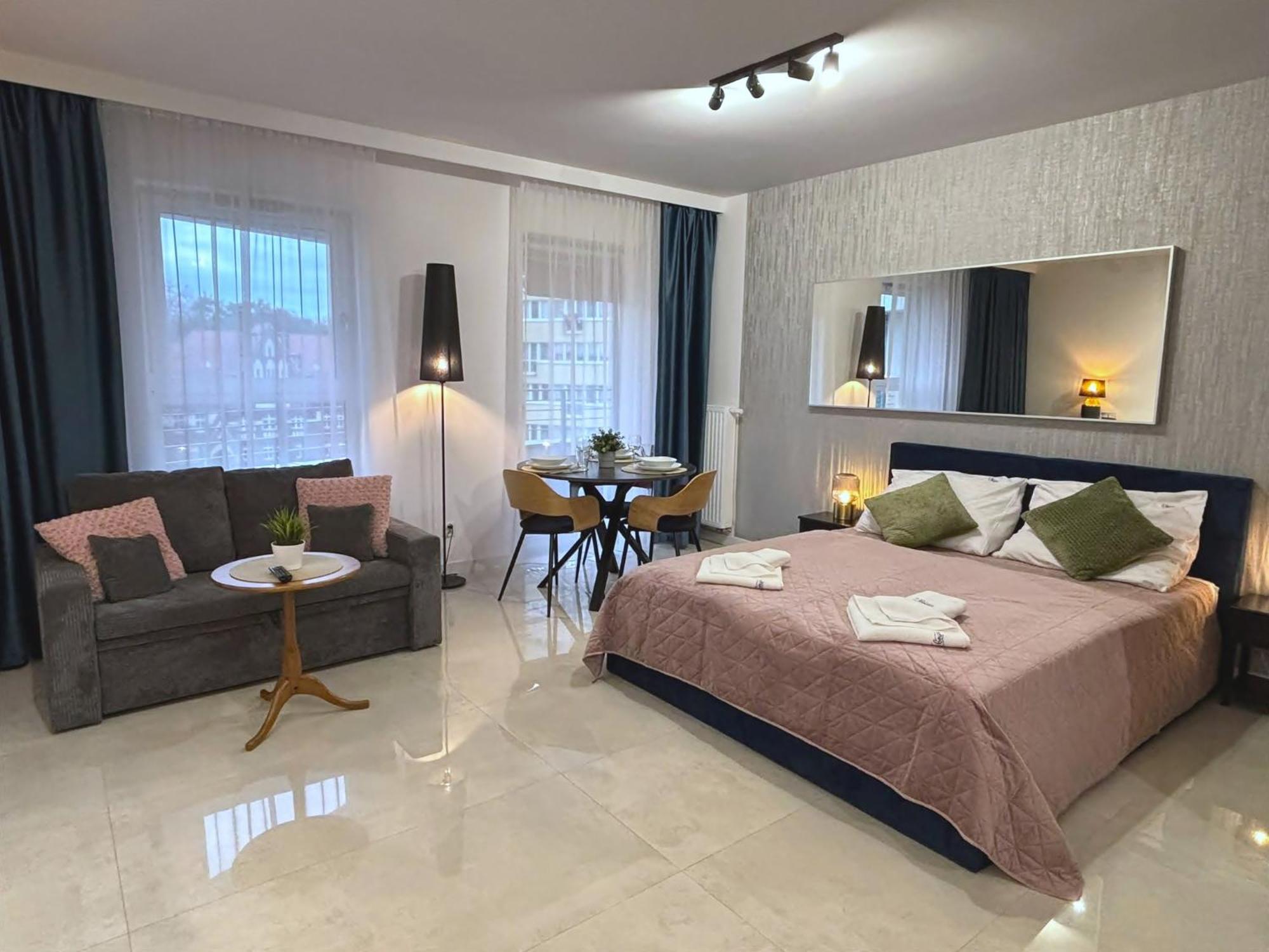 Świnoujście Sun Towers - Apartamenty Bryza - Apartamenty Z Parkingiem מראה חיצוני תמונה